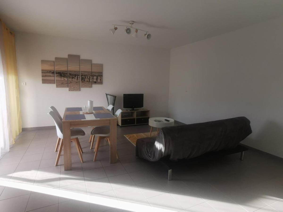 Appartement T2 Accessible Pmr Avec Terrasse Et Garage Onet-le-Chateau Экстерьер фото